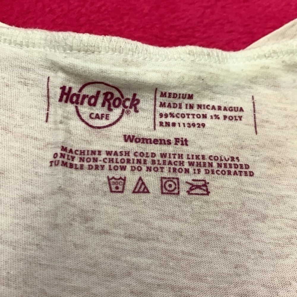 3/$20✨Hard Rock Cafe Breast Cancer Awareness Washington DC - Picture 7 of 9